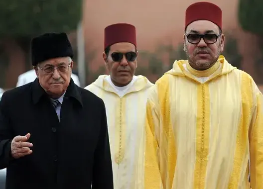 بعد إعادة العلاقة مع إسرائيل.. الملك يهاتف الرئيس الفلسطيني وهذا ما دار بينهما