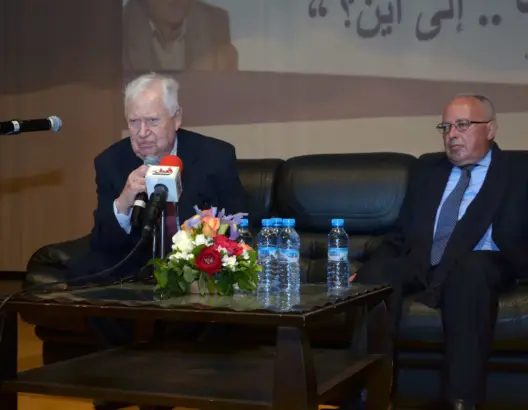 الدكتور حسيب: دول الخليج كلهم “غربان سود”