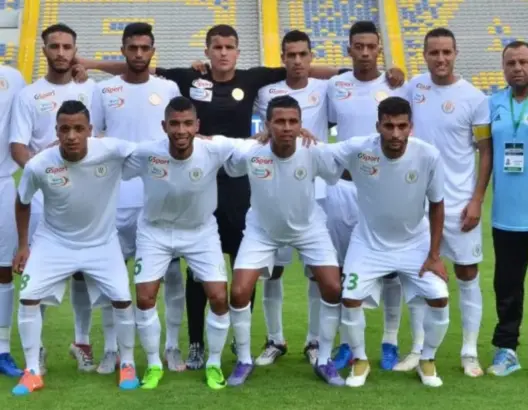 الراسينغ البيضاوي يفرض التعادل على الدفاع الجديدي بميدانه (فيديو)