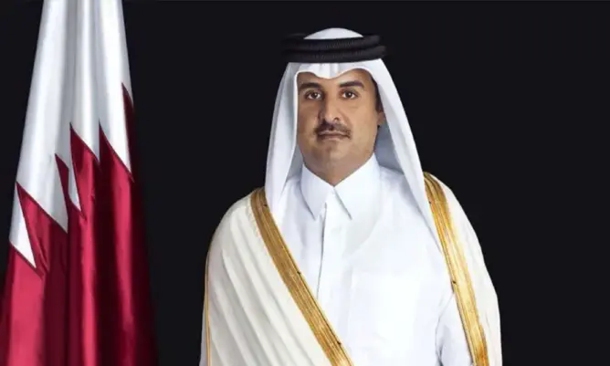 أمير قطر يستقبل والي بنك المغرب