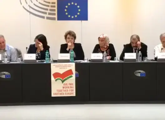 البرلمان الأوروبي يستقبل والدا الزفزافي .. وهذا ماطالبا به