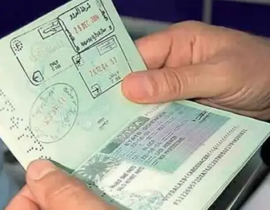 الباييس تكشف فضيحة لبيع تأشيرات مزورة بالقنصلية الاسبانية بالرباط