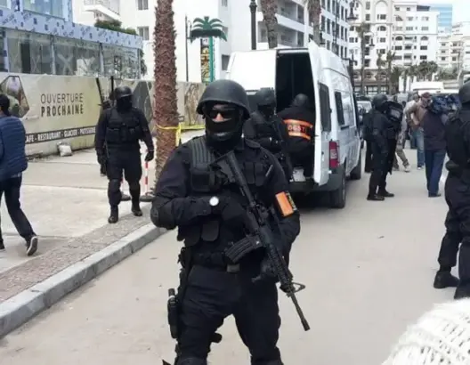 المغرب يستجيب لماكرون ويُرحل فرنسيا متهما بالإرهاب إلى بلده