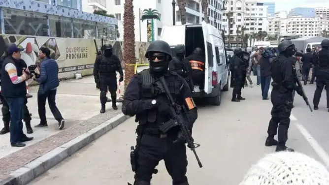 المغرب يستجيب لماكرون ويُرحل فرنسيا متهما بالإرهاب إلى بلده