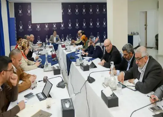 البيجيدي يرفض “صفقة القرن” .. ويسدل الستار عن حواره الداخلي