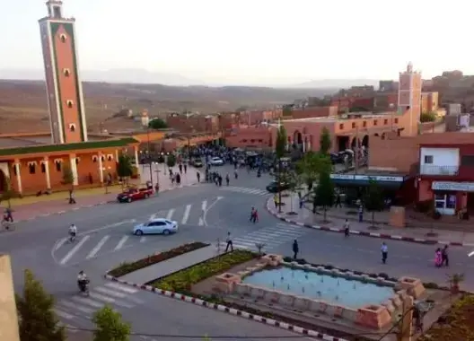 جماعتان بأزيلال توفران للطلبة “وسائل نقل سليمة” لاجتياز الامتحانات الجامعية