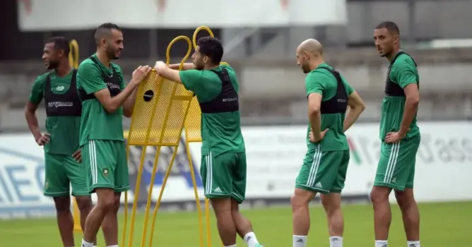 بحضور أمرابط.. الأسود يستأنفون تداريبهم تحضيرا للبرتغال