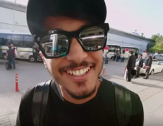 مغربي يسافر لتركيا باحثا عن منزل أبطال “سامحيني”.. وهذه النتيجة (فيديو)