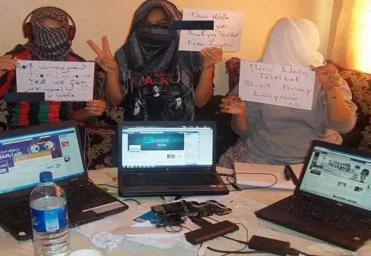 صفحات تنشر امتحان الباك على “فيسبوك” .. والوزارة توقف مسربين