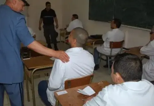1121 نزيلا بسجون المملكة حصلوا على شهادات تعليمية خلال 2021