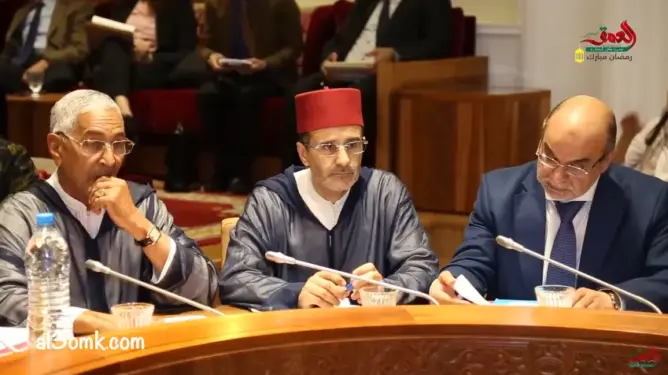 فريق البيجيدي يرفض خوصصة المؤسسات العمومية ويطالب بهيكلتها