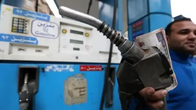 صدمة العيد بمصر .. حكومة السيسي ترفع أسعار المحروقات بـ66.6%
