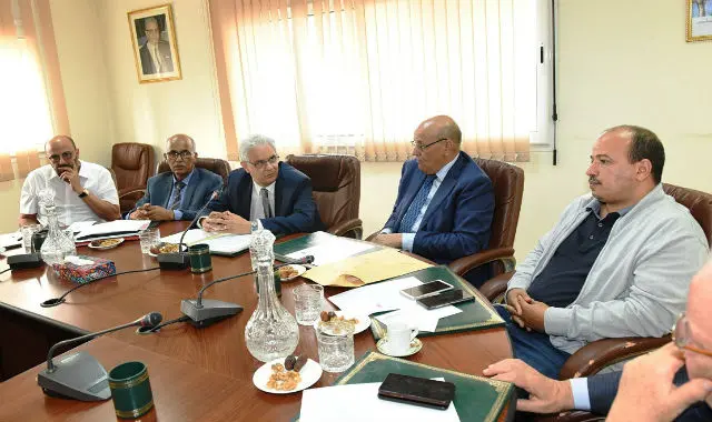 الاستقلال يهاجم الحكومة ويطالب بمعالجة المشاكل الهيكلية الكبرى