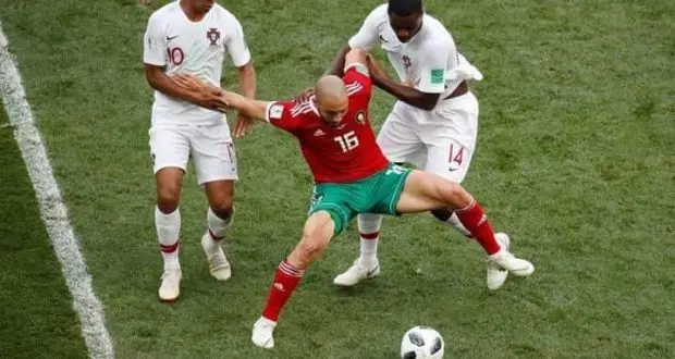 أمرابط أسد الريف.. قاوم الإصابة وعذب البرتغال لينال إحترام العالم