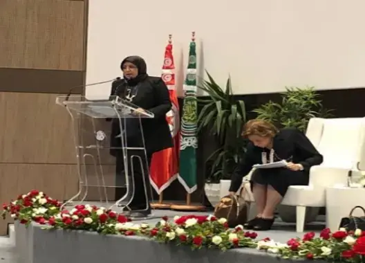 من تونس.. مفيد تدعو لتعيين سفراء عرب للأسرة ومحاربة العنصرية