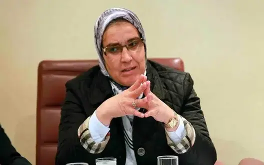 الزومي: الاتحاد العام للشغالين بالمغرب يدعم التلقيح الجماعي ويرفض الاقتطاع من الأجور