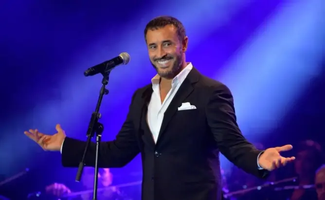 كاظم الساهر “يتجنب” الحديث للصحافة المغربية في “موازين”