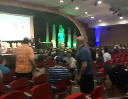 مؤتمر “كتاب المغرب”.. غابت الثقافة وحضر الاحتجاج وشعار “ارحل”
