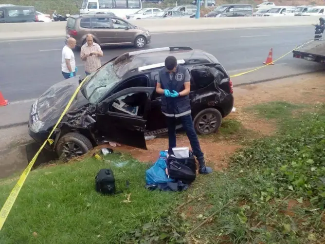 عاجل .. وفاة باشا الدار البيضاء بعد رشق سيارته بالحجارة بالطريق السيار