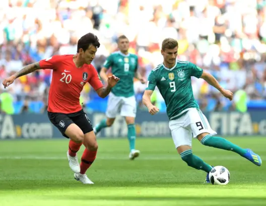 إقصاء تاريخي لألمانيا من كأس العالم .. والمكسيك والسويد يتأهلان