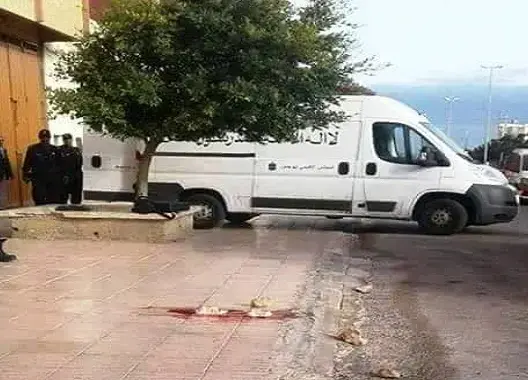 دركي حديث الزواج يلقي بنفسه من الطابق الثالث لمنزله ببوجدور
