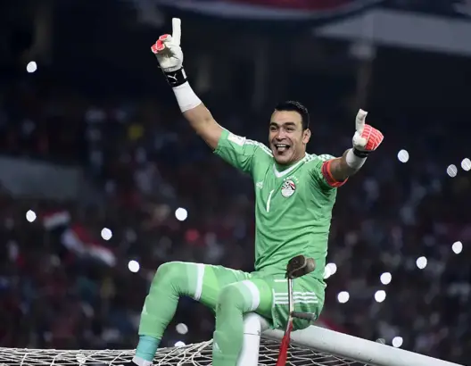 عصام الحضري يحقق رقما قياسيا ويدخل موسوعة “غينيس”