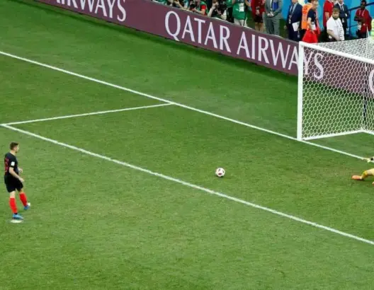 كرواتيا تبلغ ربع نهائي المونديال بعد فوز صعب على الدنمارك