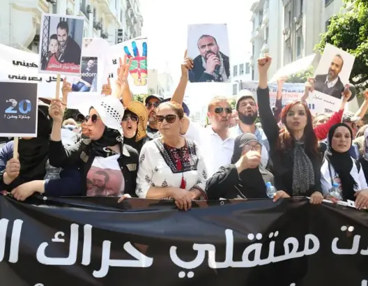 بعد مسيرة اليسار.. معتقلي الريف ينادون بأخرى بالرباط ضد الأحكام