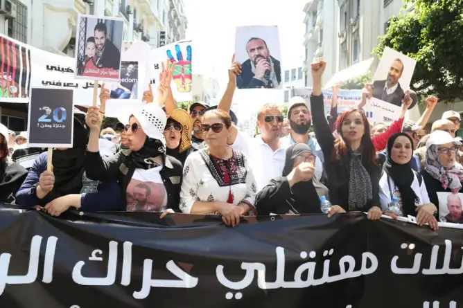 بعد مسيرة اليسار.. معتقلي الريف ينادون بأخرى بالرباط ضد الأحكام