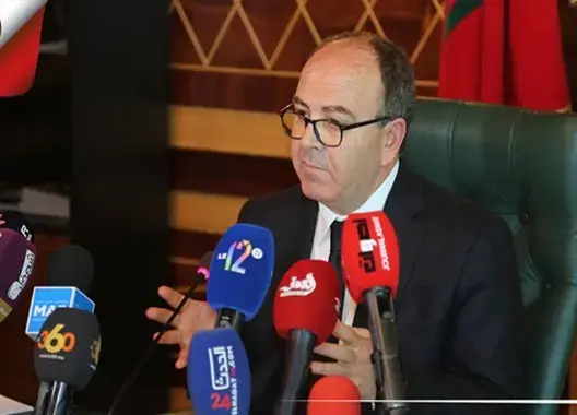 بنشماش يبرئ نفسه من إدانة صحافيين وبرلماني
