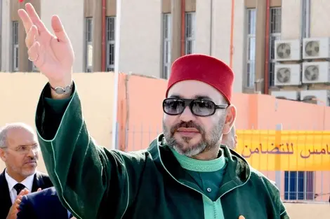 “يا حبيب الشعب”.. فنان لبناني يتغنى بالمغرب والملك محمد السادس (فيديو)