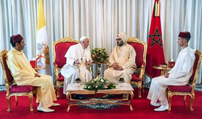 الملك والبابا فرانسيس يوقعان “نداء القدس” لضمان هويتها المقدسة