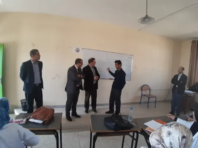 مدير أكاديمية بني ملال يتفقد مركز تكوين “المتعاقدين”