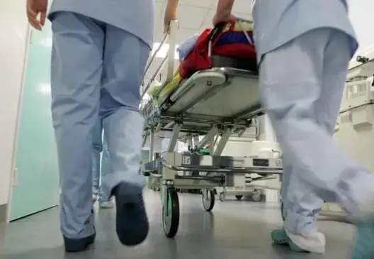 انفجار قذيفة قديمة يرسل جنديا متقاعدا في حالة حرجة إلى مستشفى إنزكان