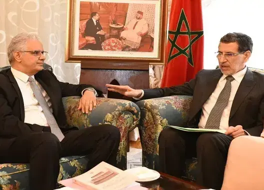 الاستقلال يطالب الحكومة بتفعيل الفصل 101.. ويصف حصيلتها بـ”الهزيلة”