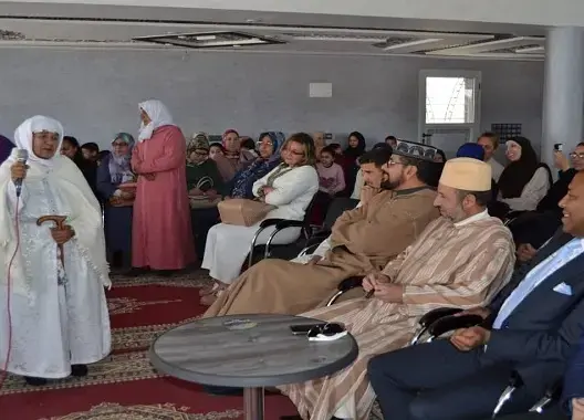 مغاربة بأوربا يدعمون مشاريع لفائدة 40 امرأة فقيرة بالعيون الشرقية (صور)