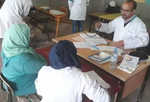 طانطان: استفادة أزيد من ألف و 100 شخص من قافلة طبية تضامنية