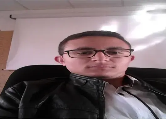 ﺭﺩﺍ ﻋﻠﻰ ﺍﻷ‌ﺳﺘﺎﺫ ﺃﺣﻤﺪ ﻋﺼﻴﺪ ﺑﺨﺼﻮﺹ ﻟﻐﺔ ﺍﻟﺘﺪﺭﻳﺲ