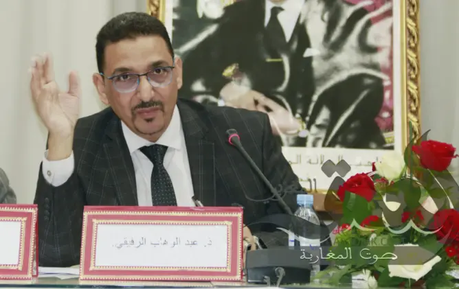رفيقي يدافع عن الزواج من غير المسلمين.. ويعتبر تحريمه “تمييزا”