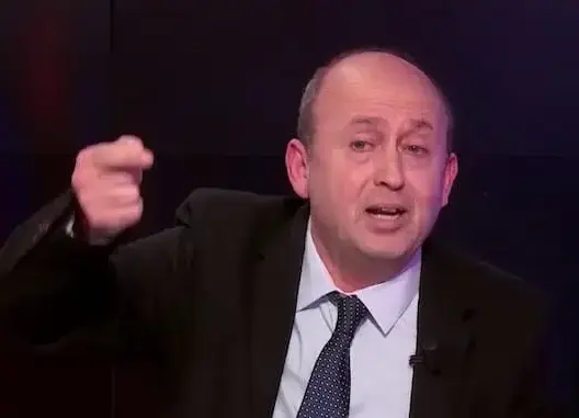 كأس العالم.. ترامب يدخل غرفة الفار