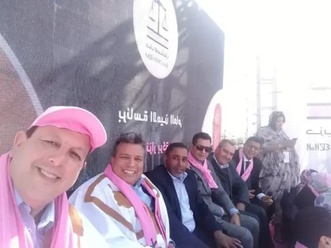 باستثناء الكيحل.. حمدي ولد الرشيد يوزع “دراعيات” على قادة الاستقلال بالعيون