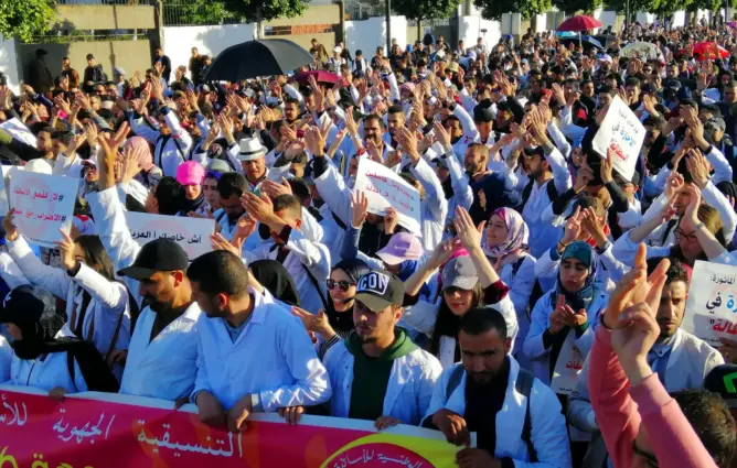 بنموسى يعلق على الاقتطاعات في أجور “المتعاقدين”: الأجر مقابل العمل
