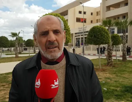 أب أمين مقلش لـ”العمق”: تهمة ابني أنه خرج يطالب برغيف خبز
