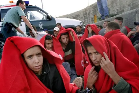 بتنسيق مع السلطات المغربية.. إسبانيا تبدأ ترحيل القاصرين المغاربة