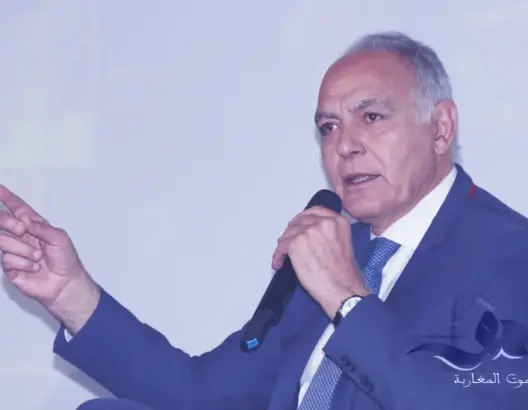 نزيف الاستقالات بـ”الباطرونا” متواصل.. ومزوار يوضح