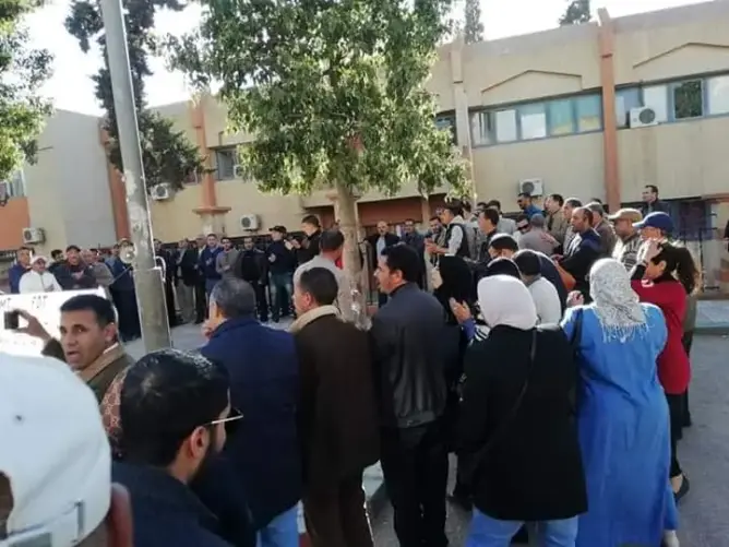 “تعنيف المتعاقدين” يخرج تنسيق نقابي للإحتجاج بخنيفرة ضد وزارة أمزازي (صور)