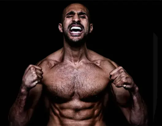بدر هاري وجها لوجه أمام “ريكو” في نزال الثأر .. وهذا موعد اللقاء