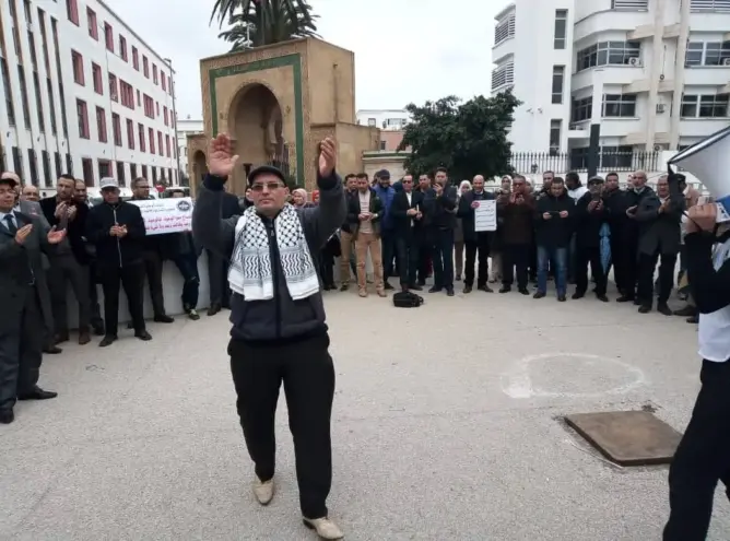 النساخ القضائيون يقررون التصعيد ويحملون أوجار مسؤولية تدهور قطاعهم
