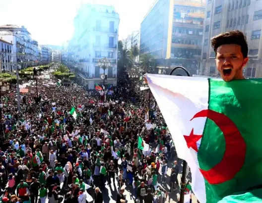 مجلة أمريكية: الجزائر تحتاج استقلالا ثانيا ونظام الجنرالات لم يعد قادرا على الحكم