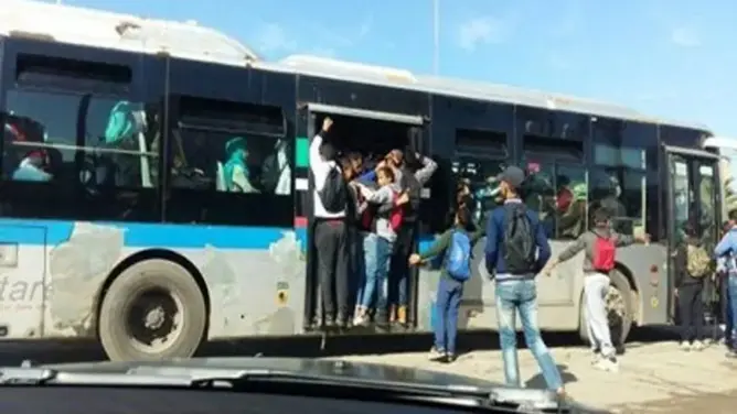 مستخدمو الحافلات بالرباط يواصلون إضرابهم.. وأزمة النقل متواصلة